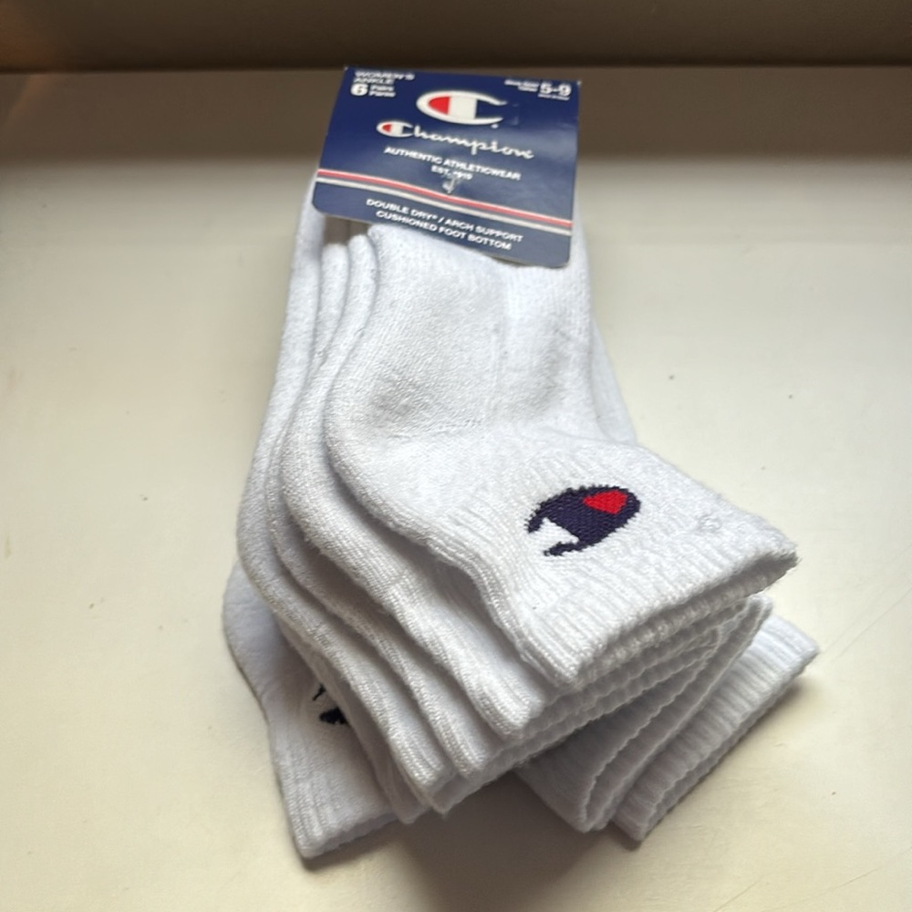New Champion Socks Women’s Package 6 Pairs White Ankle Socks Athletic Casual - Picture 2 of 12